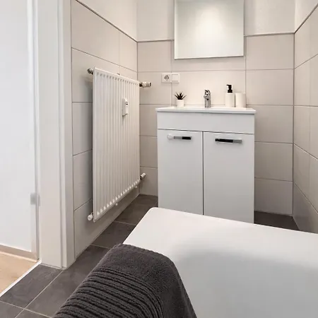 Modernes 3 In Mit Einfachem 24h Self-check-in Appartement