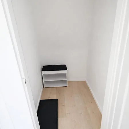 Modernes 3 In Mit Einfachem 24h Self-check-in Appartement